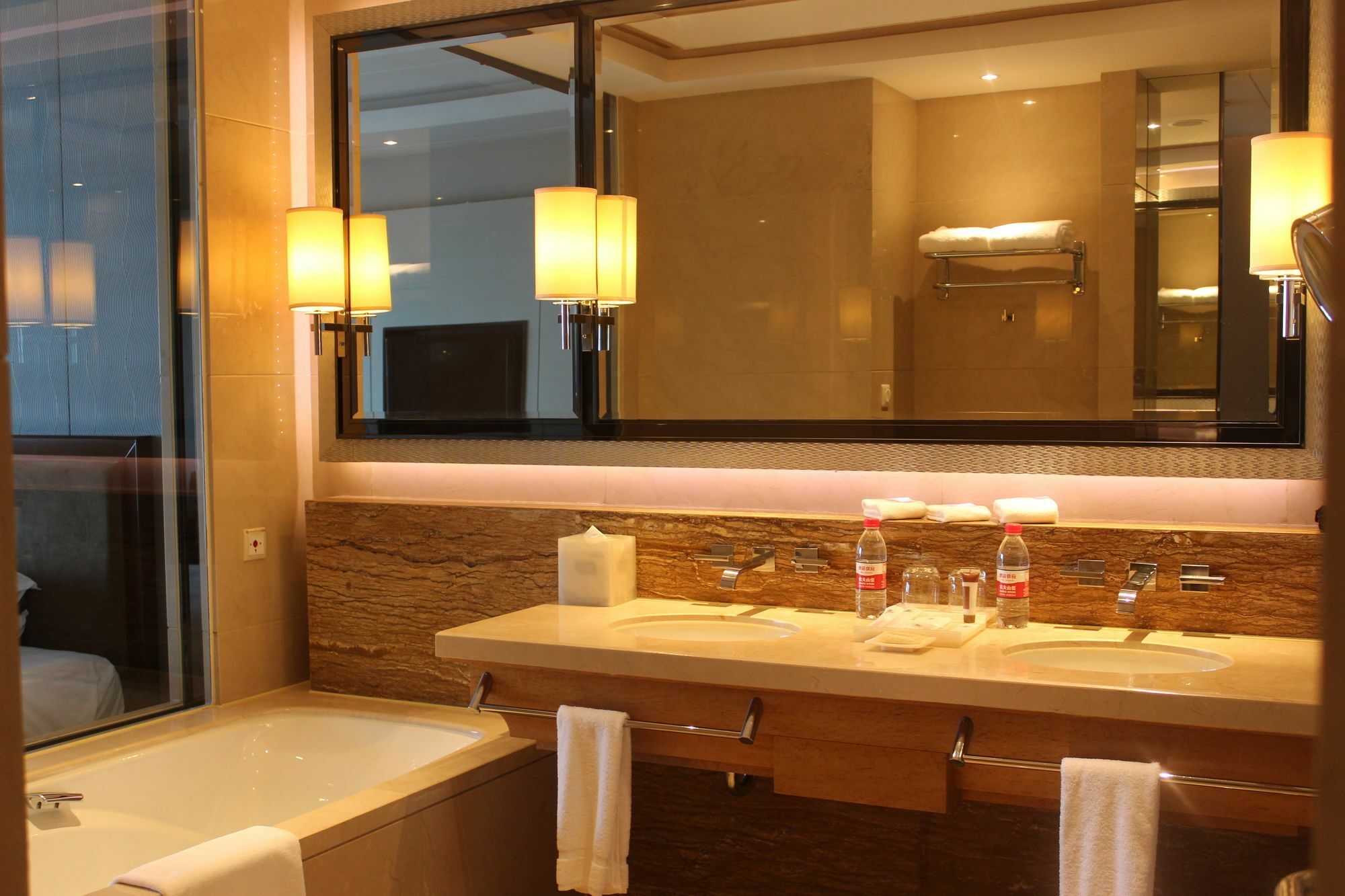 Sheraton Qiandao Lake Resort Chun'an Экстерьер фото